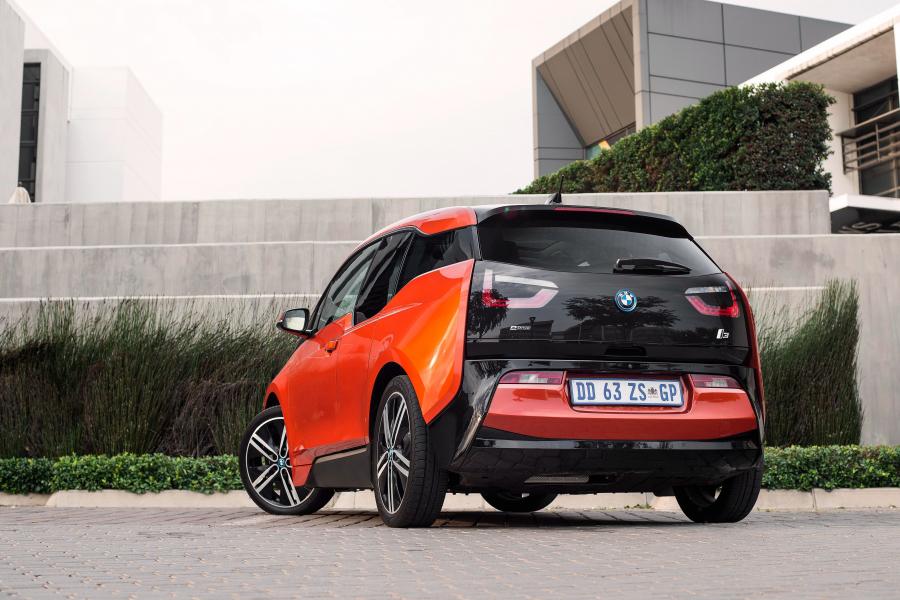  BMW i3 2015 года  (ZA) (фото 17 из 30)